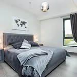 Meerhof Luxury Apartment In Tallinn